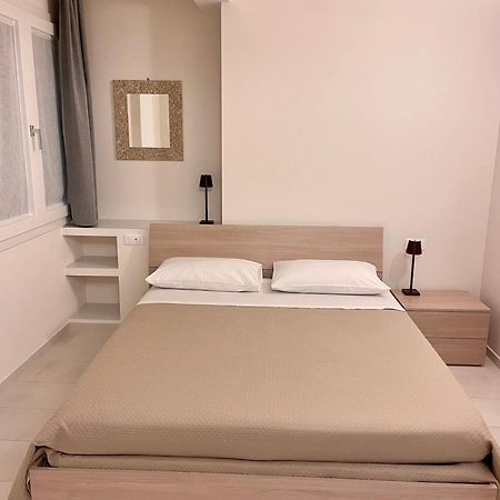 Apartament Anita'S House-Abitazione A Pochi Passi Dal Centro Pesaro Zewnętrze zdjęcie