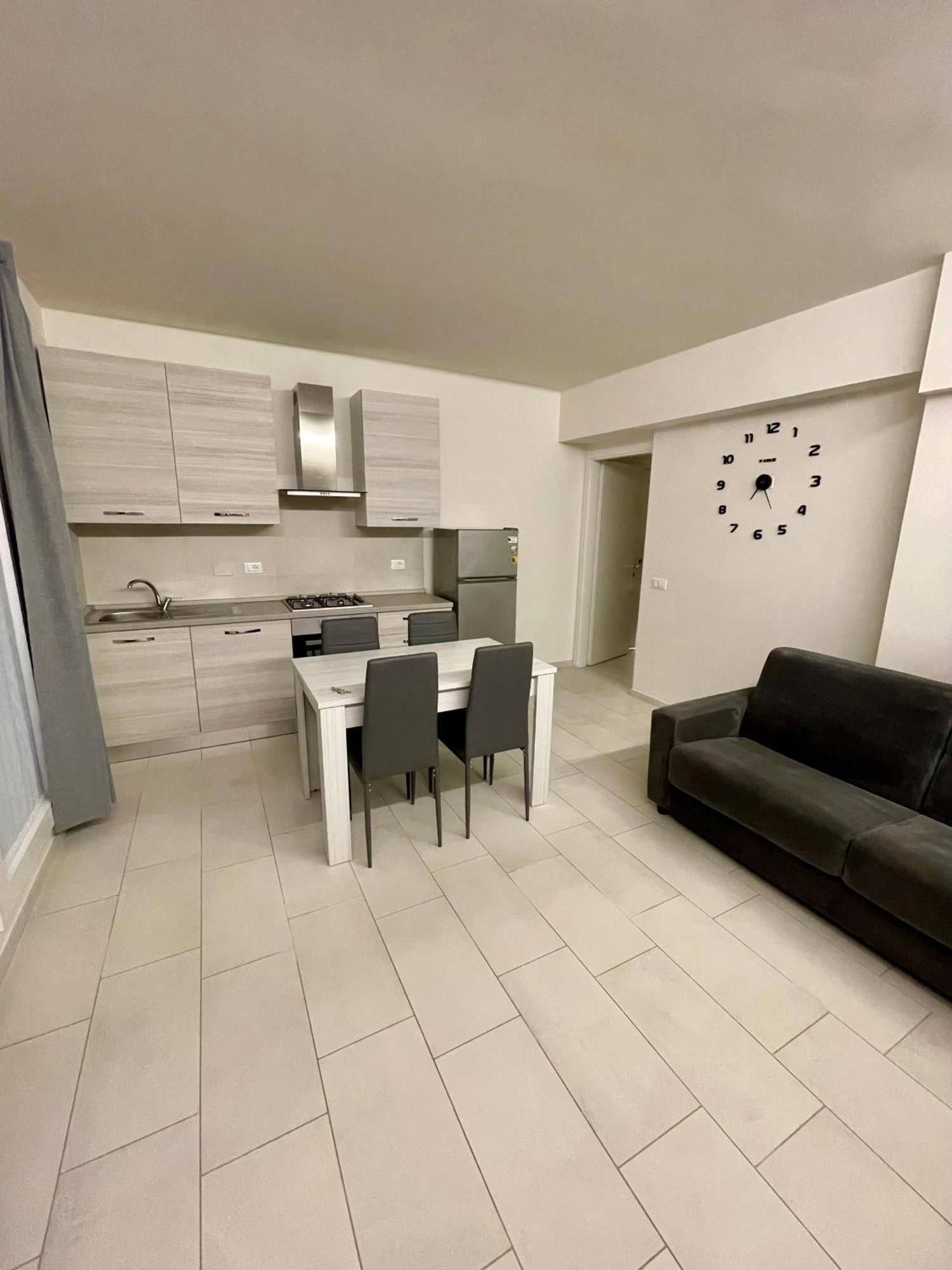 Apartament Anita'S House-Abitazione A Pochi Passi Dal Centro Pesaro Zewnętrze zdjęcie